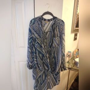 Democracy topper size 1x